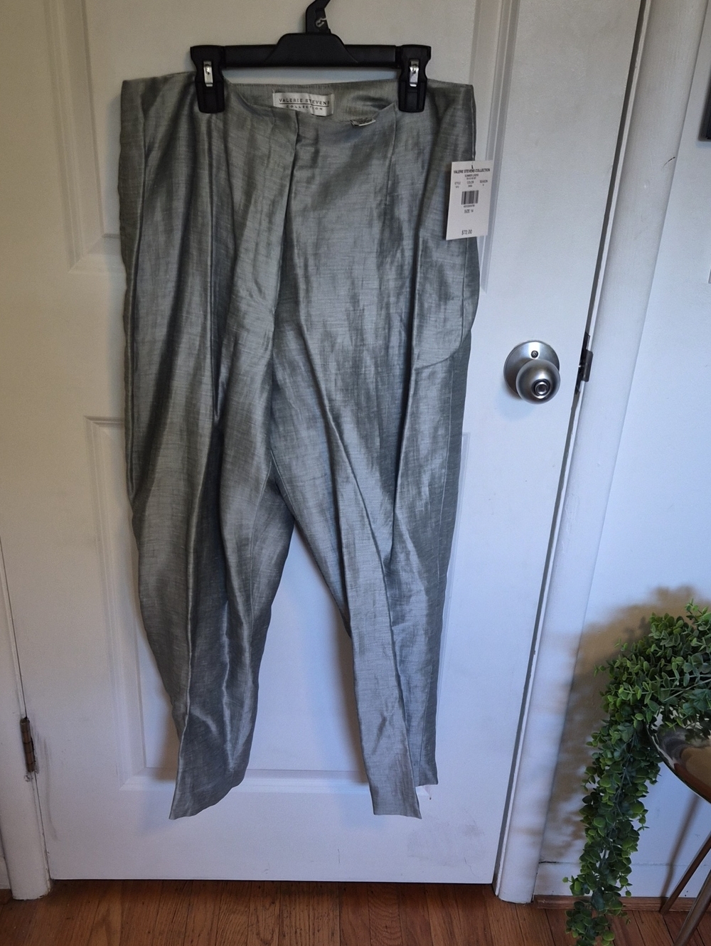Valerie Stevens Metallic Light Gray Pleated Women's Trousers